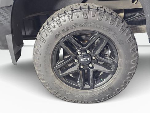 Used 2021 Chevrolet Silverado 1500 LT Trail Boss w/ Bed Protection Package AWD/4WD image 22