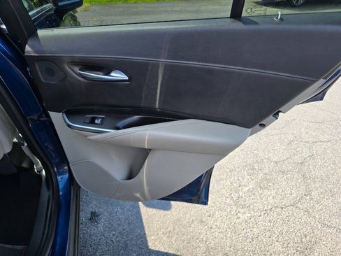 Used 2019 Cadillac XT4 Premium Luxury FWD image 31