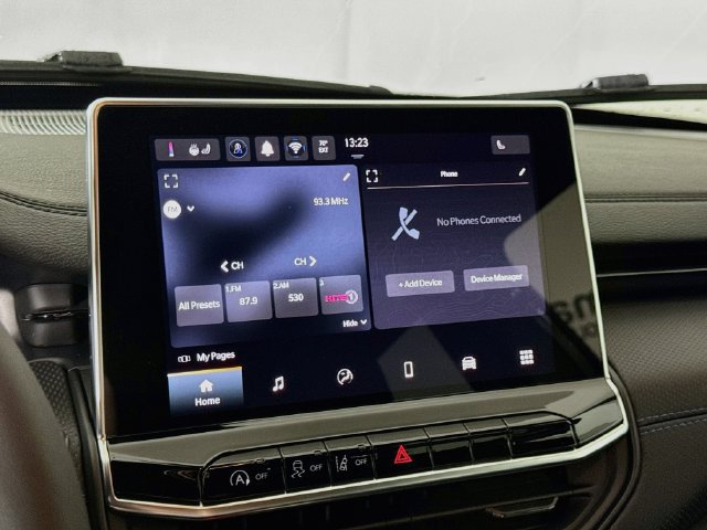 New 2026 Jeep Compass Latitude AWD/4WD image 14