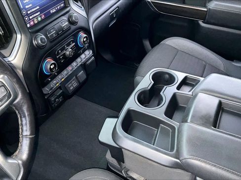 Used 2021 Chevrolet Silverado 1500 LT AWD/4WD image 14