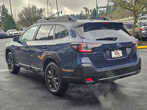 Certified 2025 Subaru Outback Onyx Edition image 5