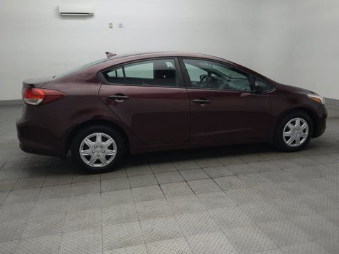 Used 2017 Kia Forte LX FWD image 10