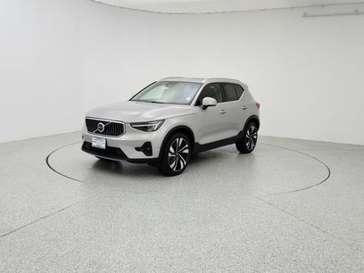 Certified 2025 Volvo XC40 B5 Plus