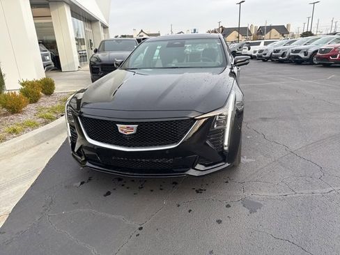 Used 2025 Cadillac CT5 Sport image 7