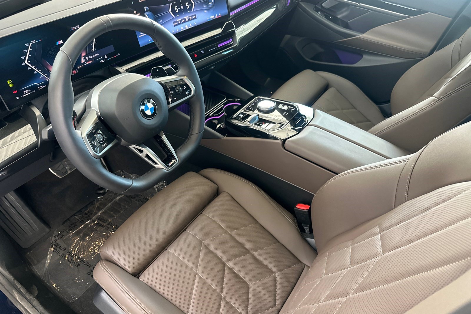 Used 2026 BMW 530i w/ M Sport Package RWD image 11