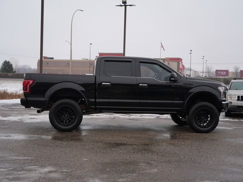 Used 2016 Ford F150 Limited image 2
