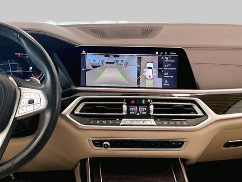 Used 2019 BMW X7 xDrive40i w/ Parking Assistance Package AWD/4WD image 6