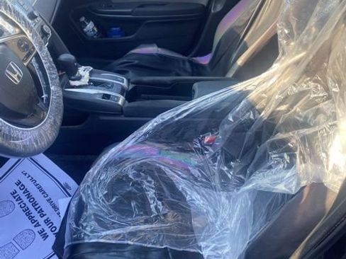 Used 2019 Honda Civic LX image 6