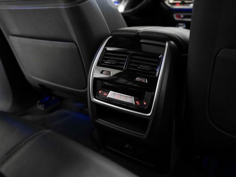 Used 2022 BMW X5 M50i w/ Executive Package image 30