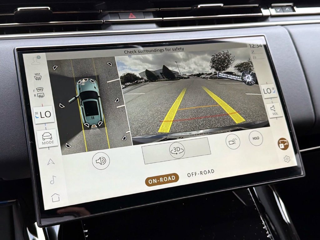 New 2027 Land Rover Range Rover Sport SE AWD/4WD image 22