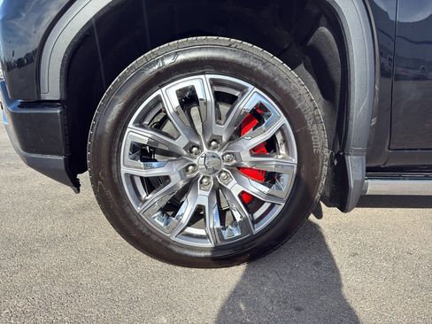 New 2026 GMC Sierra 1500 Denali w/ Denali Reserve Package AWD/4WD image 9