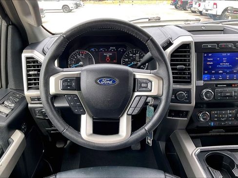 Certified 2020 Ford F250 Lariat w/ Lariat Value Package image 8