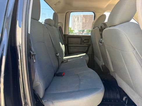 Used 2017 RAM 1500 Express w/ Black Ram 1500 Express Group AWD/4WD image 11