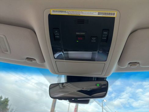 Used 2019 Lexus RX 350L Premium w/ Premium Package image 37