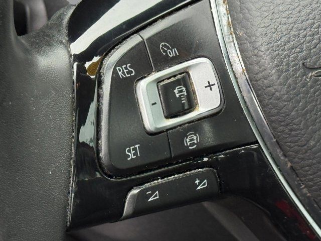 Used 2020 Volkswagen Jetta SEL FWD image 13