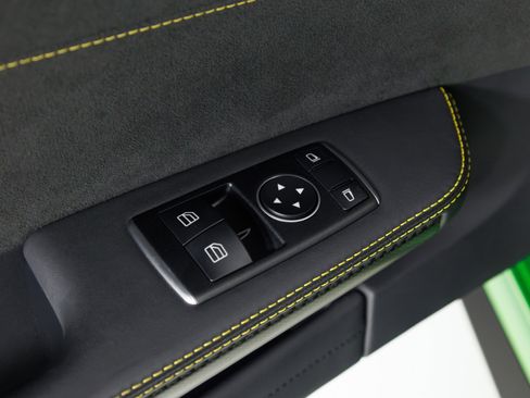 Used 2018 Mercedes-Benz AMG GT R image 29