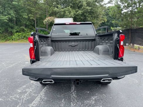 Used 2025 Chevrolet Silverado 1500 LT Trail Boss w/ LPO, Dark Essentials Package AWD/4WD image 35