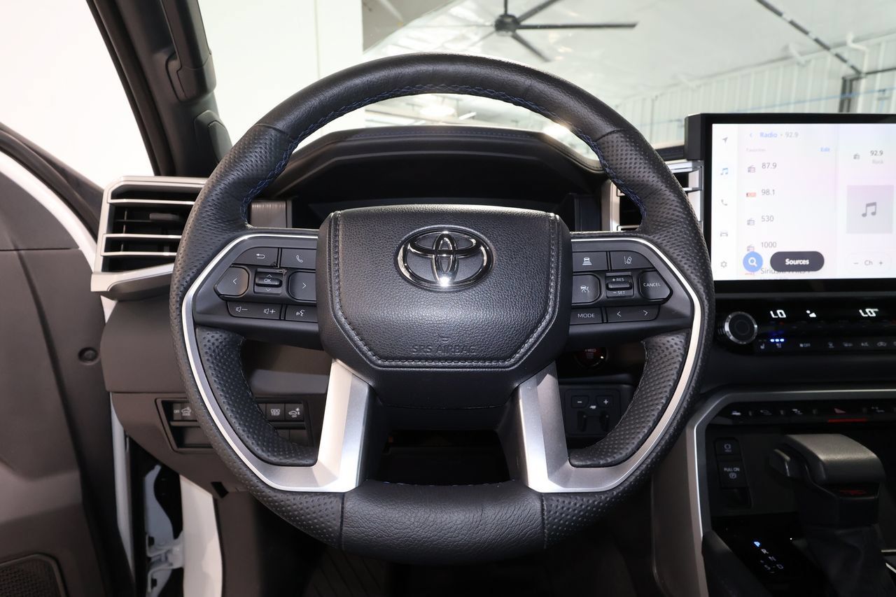 Used 2025 Toyota Tundra Platinum w/ TRD Off-Road Package AWD/4WD image 10