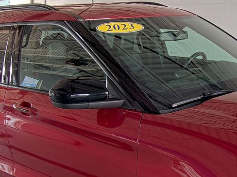 Used 2023 Ford Explorer ST image 17