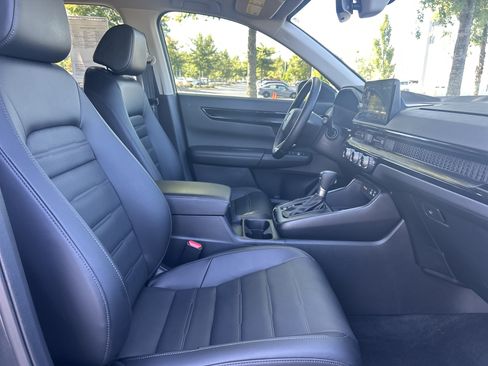 Used 2025 Honda CR-V EX-L image 31