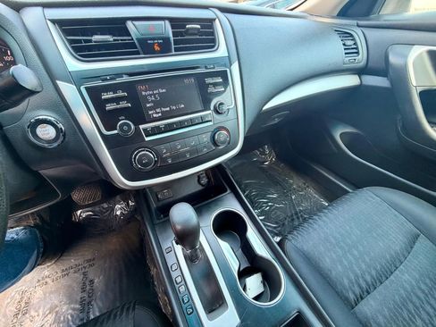Used 2018 Nissan Altima 2.5 S image 10