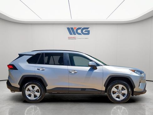 Used 2020 Toyota RAV4 XLE w/ All Weather Liner Package AWD/4WD image 3