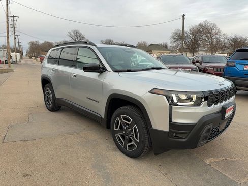 New 2026 Jeep Cherokee Limited AWD/4WD image 4