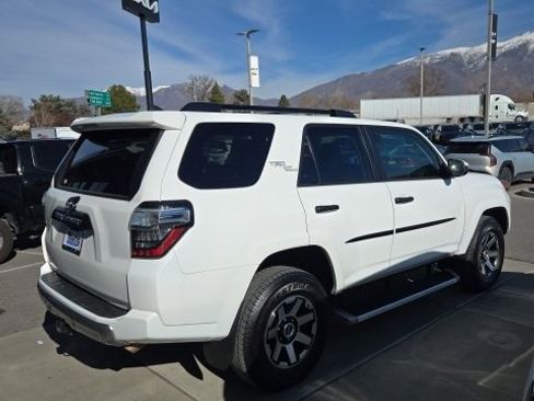 Used 2023 Toyota 4Runner TRD Off-Road image 4
