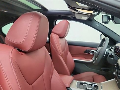 Used 2025 BMW 330i xDrive Sedan image 22