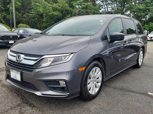 Used 2018 Honda Odyssey LX image 3