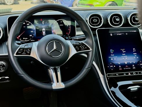 Used 2023 Mercedes-Benz C 300 Sedan image 39