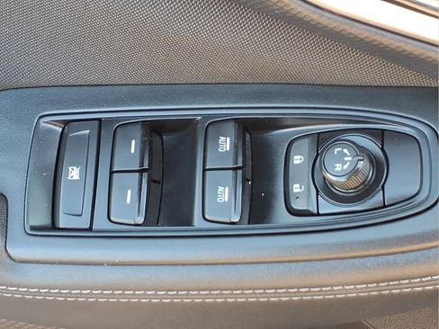 Used 2023 Subaru Forester Premium AWD/4WD image 24
