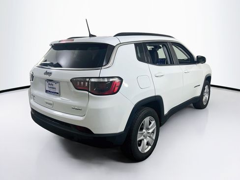 Used 2022 Jeep Compass Latitude w/ Convenience Group AWD/4WD image 5