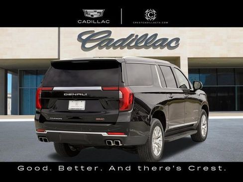 Used 2025 GMC Yukon XL Denali image 3