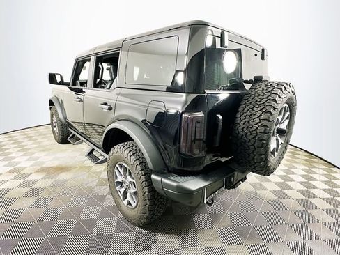 Used 2025 Ford Bronco Badlands image 5