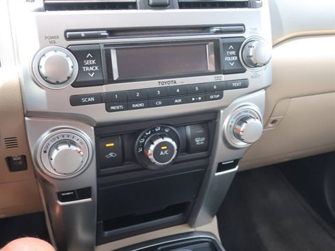 Used 2012 Toyota 4Runner SR5 image 24