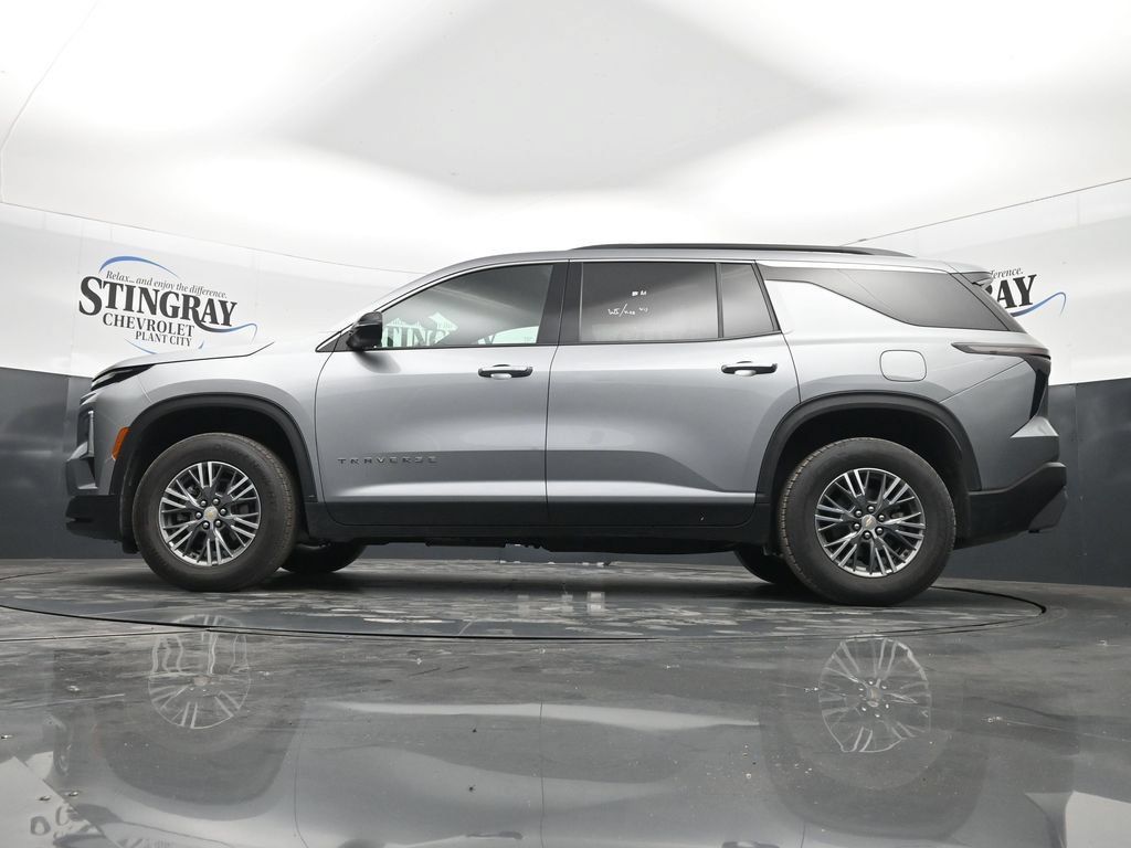 Certified 2025 Chevrolet Traverse LT AWD/4WD image 29