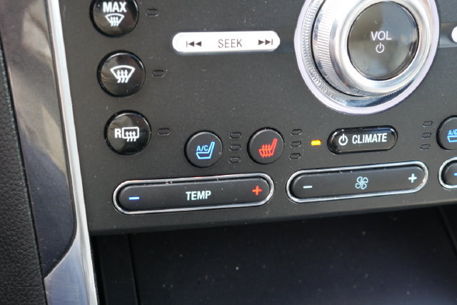 Used 2018 Ford Explorer Limited FWD image 6