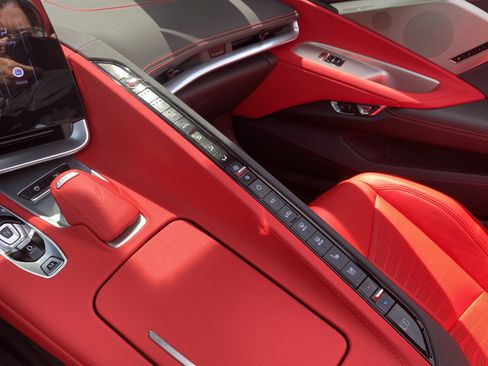 Used 2024 Chevrolet Corvette Z06 RWD image 67