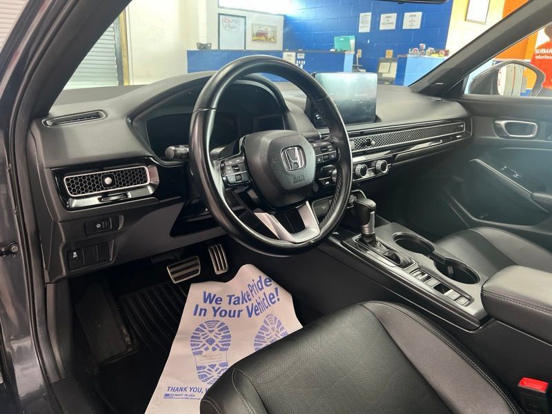 Used 2025 Honda Civic Sport image 19