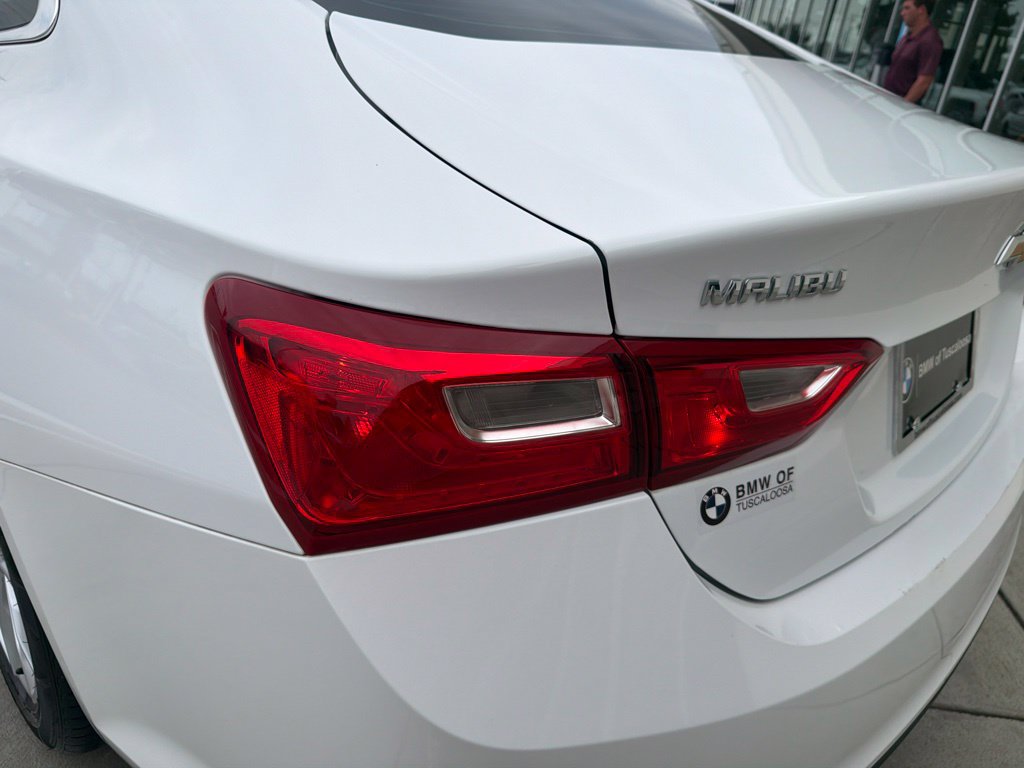 Used 2023 Chevrolet Malibu LT FWD image 15