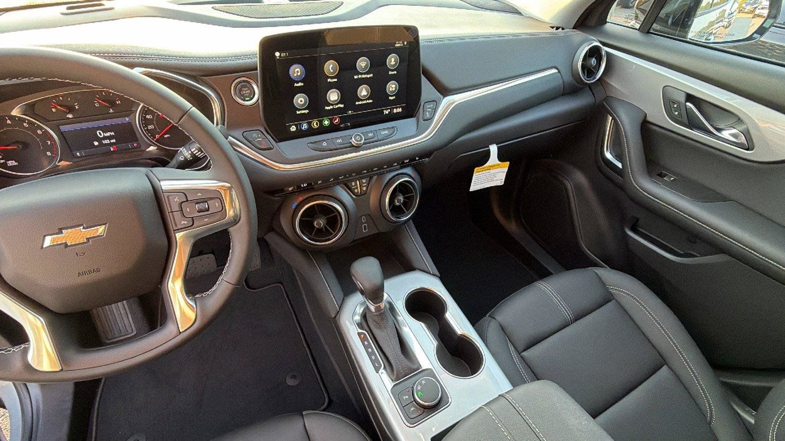 New 2026 Chevrolet Blazer LT w/ Midnight/Sport Edition FWD image 4