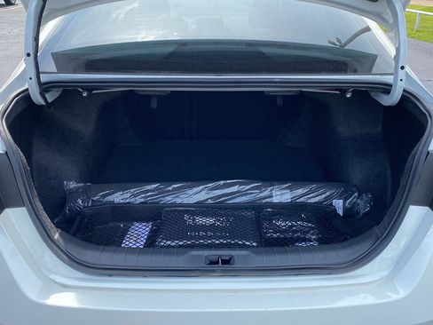 Used 2025 Nissan Altima 2.5 SR FWD image 39
