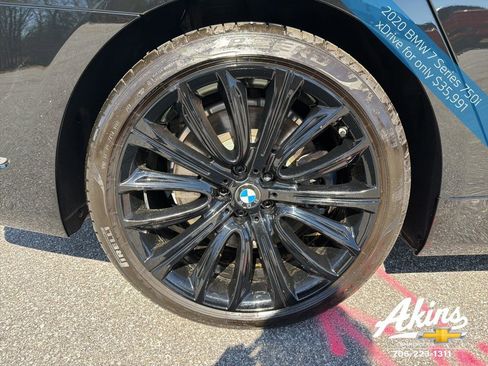 Used 2020 BMW 750i xDrive w/ Executive Package AWD/4WD image 11