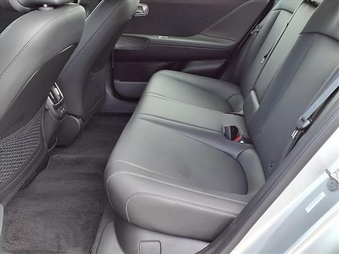 Certified 2025 Hyundai Ioniq 6 SEL image 11