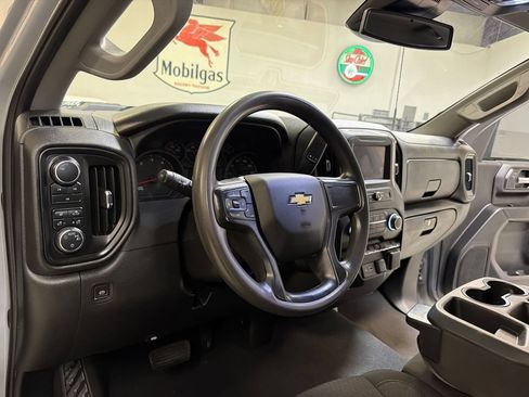 Used 2024 Chevrolet Silverado 2500 Custom w/ Custom Value Package AWD/4WD image 27