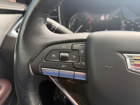Used 2022 Cadillac XT6 Premium Luxury FWD image 22