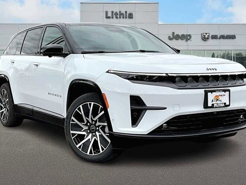 New 2025 Jeep Wagoneer S Limited w/ Comfort Package image 23