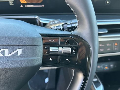 New 2026 Kia Sorento S w/ S Panoramic Sunroof Package image 22