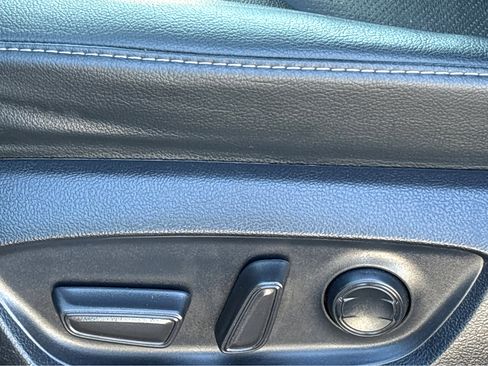 Used 2024 Toyota Camry XSE image 17